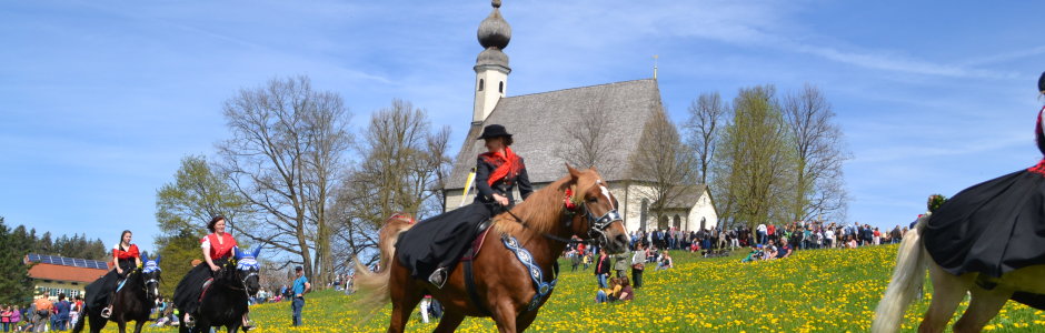 Reiterprozession zum Ettendorfer Kircherl